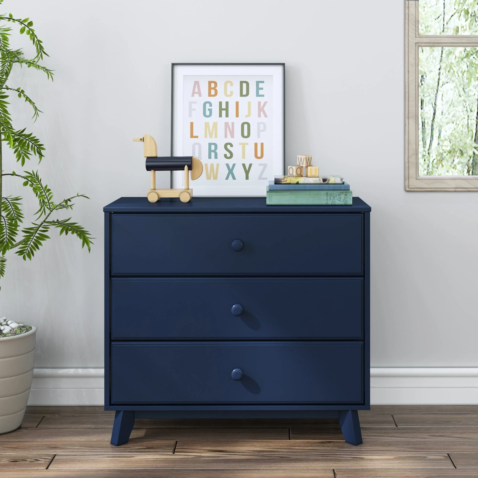 Classic 3-Drawer Dresser - Image 11