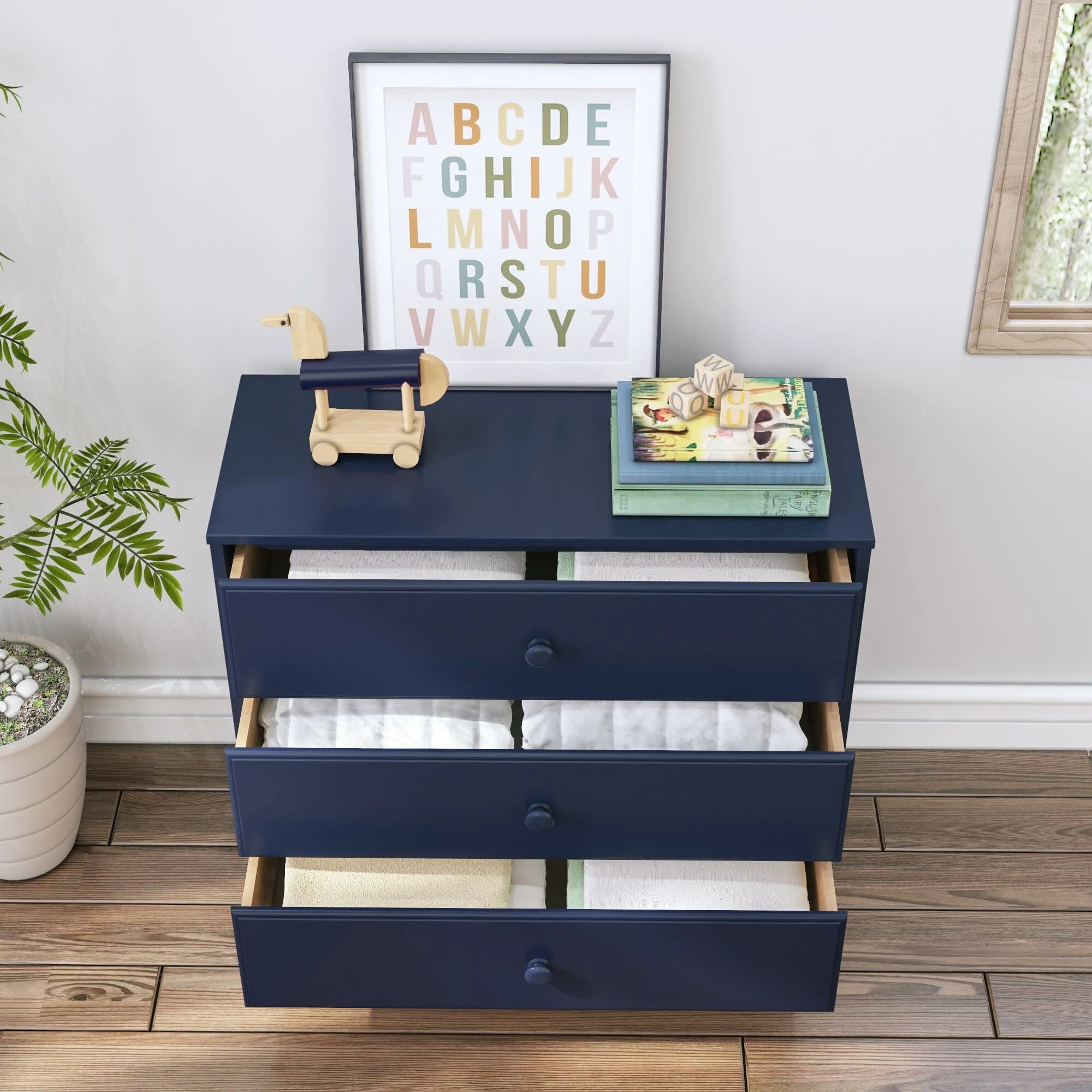 Classic 3-Drawer Dresser - Image 33