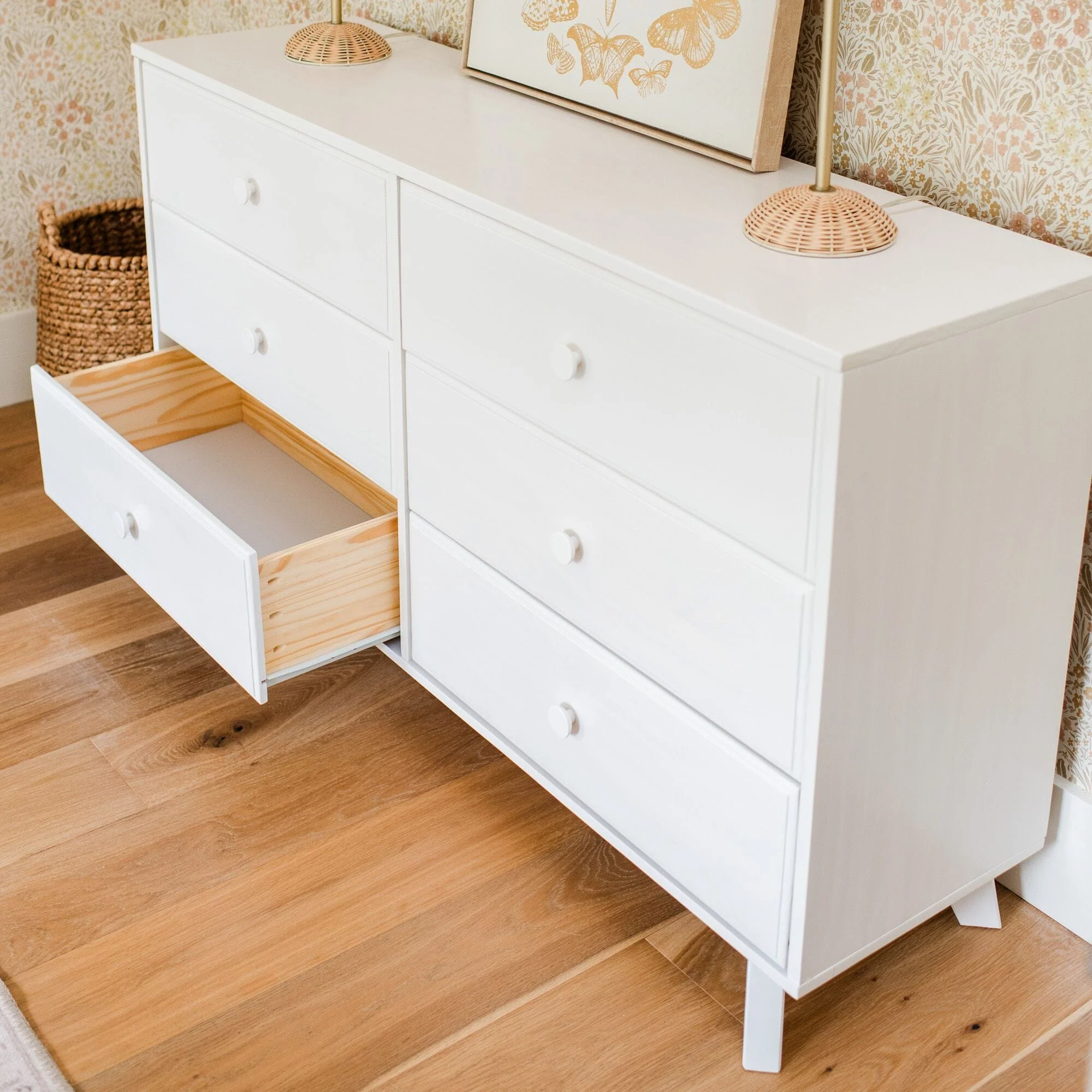 Classic 6-Drawer Dresser - Image 25