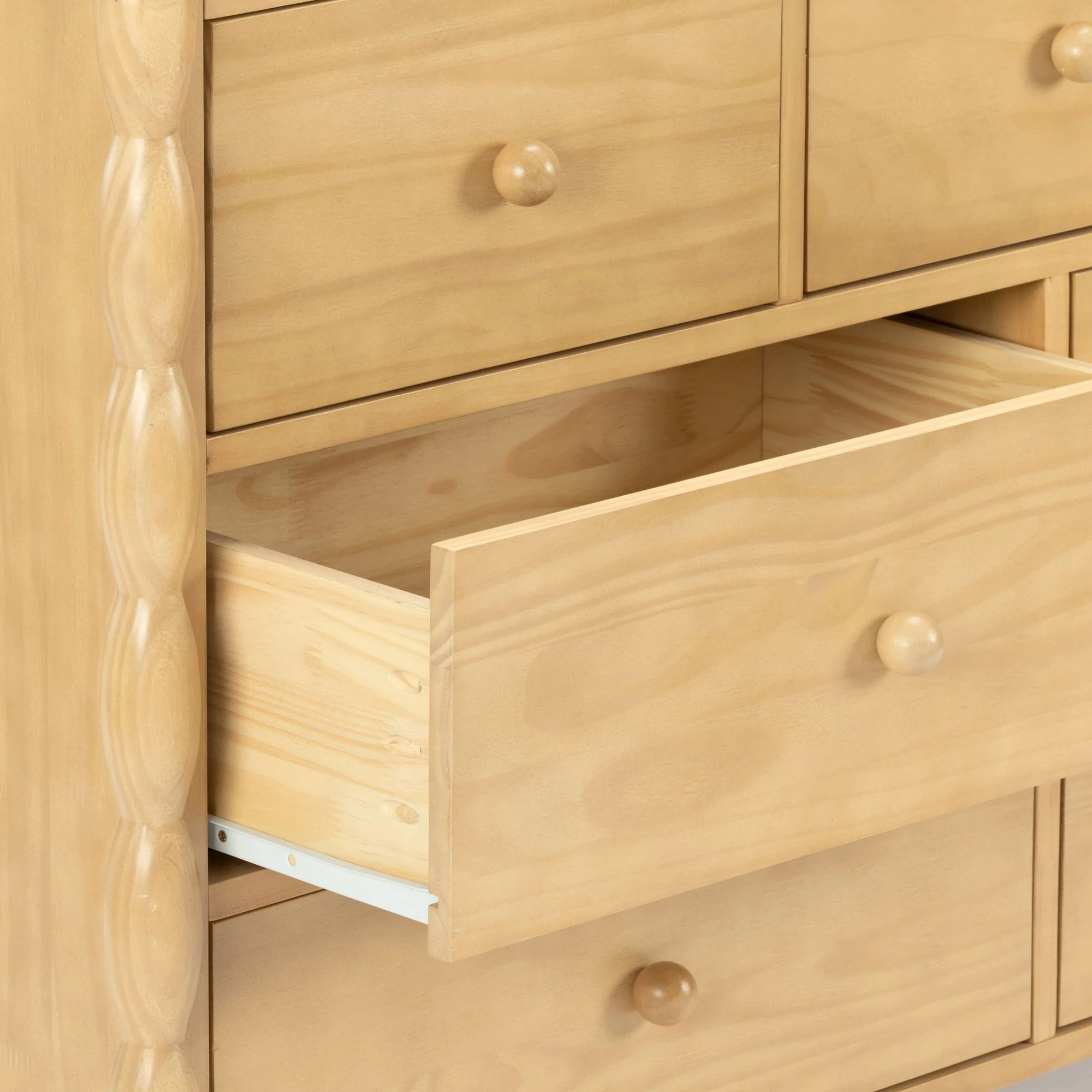 Jenny 7-Drawer Dresser - Image 18