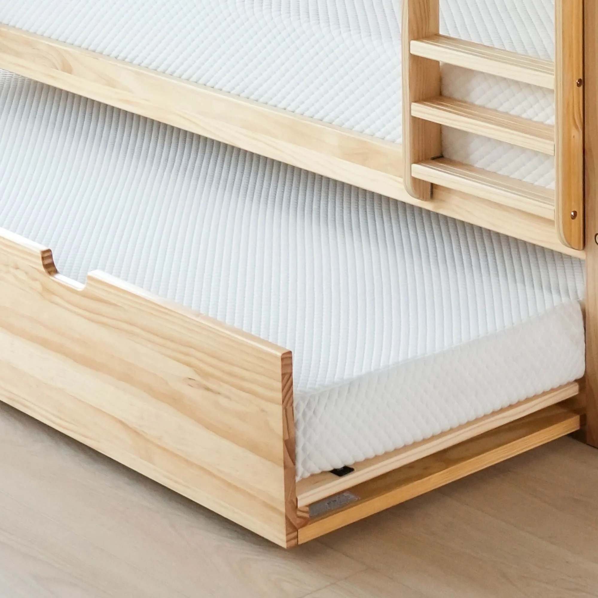 Twin Over Twin Bunk Bed With Trundle - Image 22