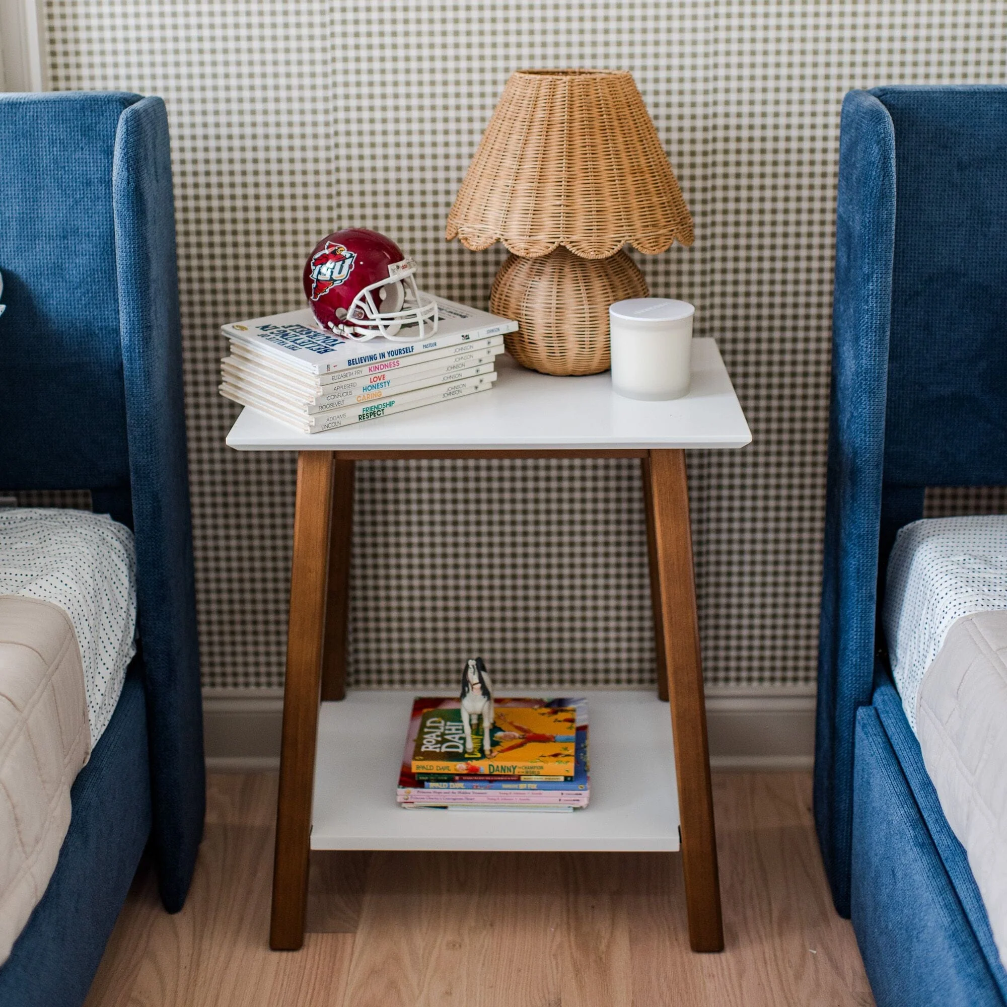 Mid-Century Modern Table Nightstand - Image 4