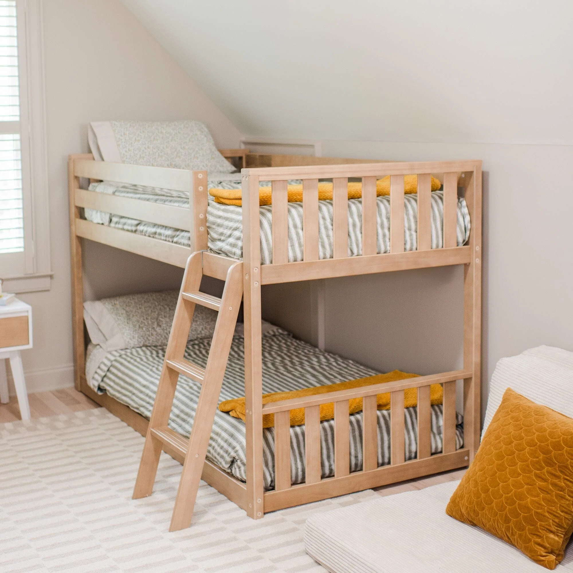 Scandinavian Twin Over Twin Low Bunk Bed - Image 28