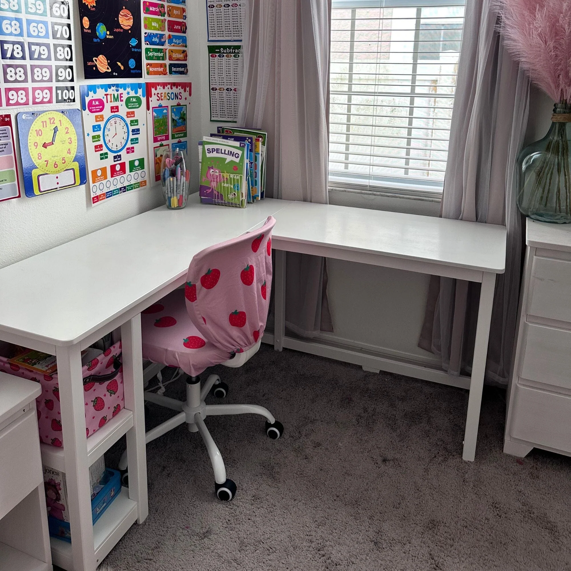 Corner Desk - Image 29