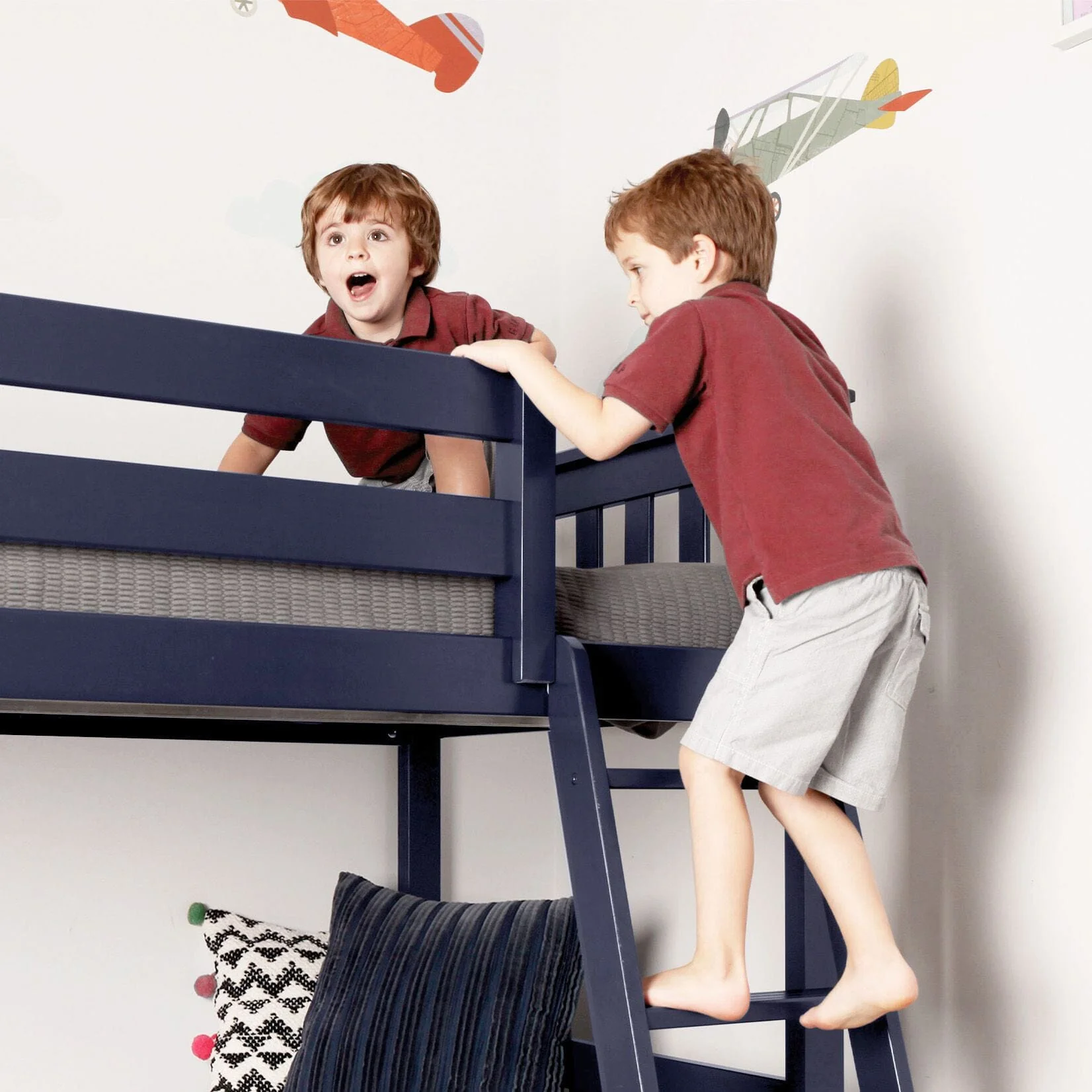 Twin Over Twin Low Bunk Bed With Curtain - Image 92